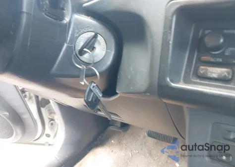 1999 Toyota Rav4 z USA, uszkodzony, nr VIN JT3GP10V8X7054065